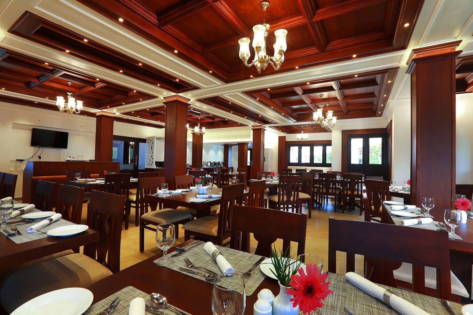Nihara Resort And Spa Kochi Extérieur photo
