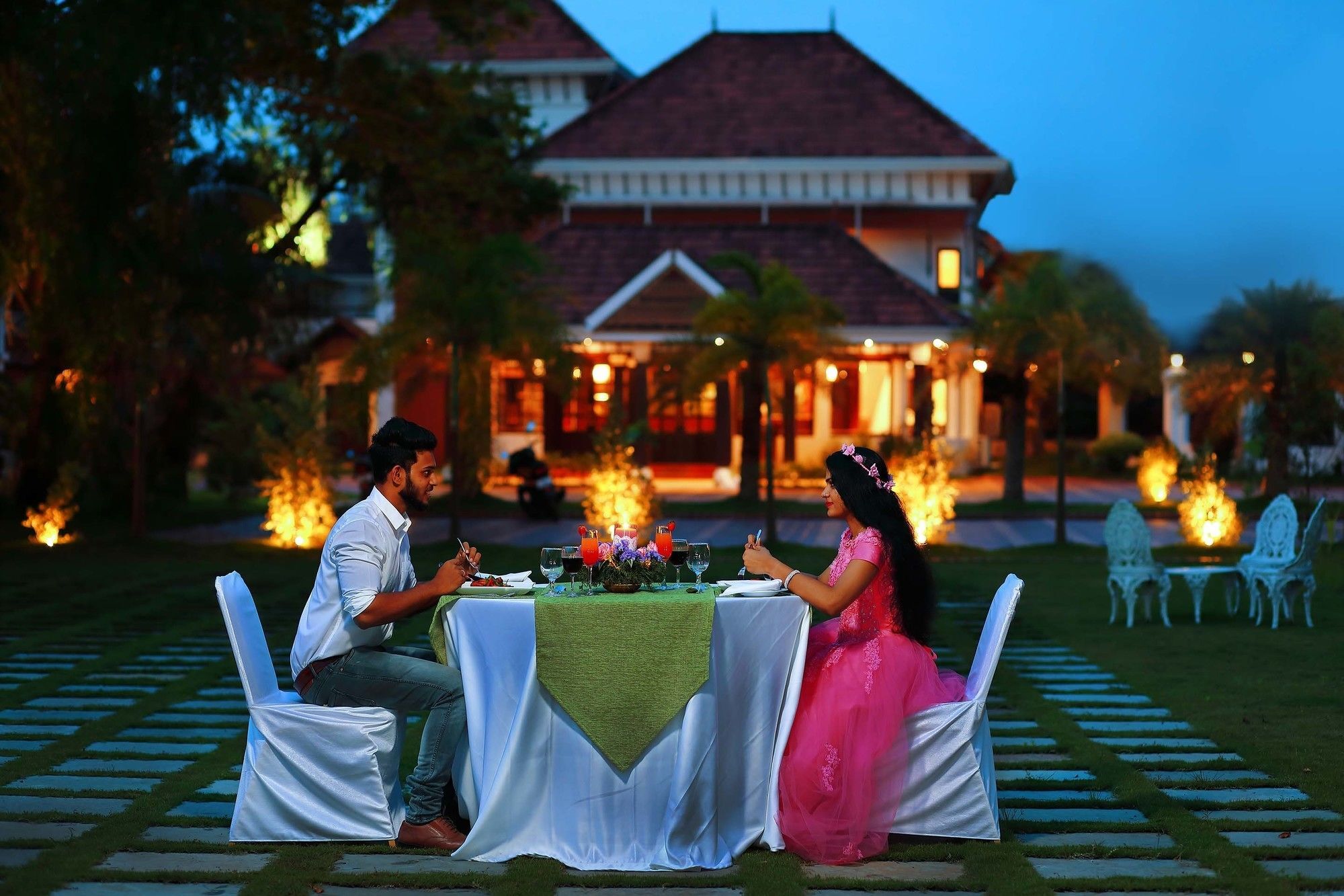 Nihara Resort And Spa Kochi Extérieur photo